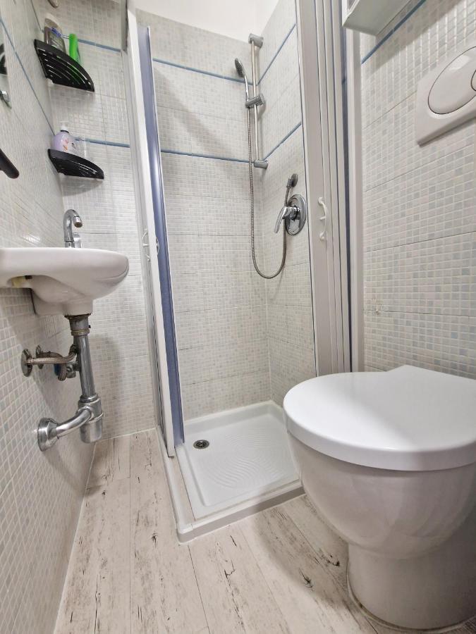 Ana'S Place Torino 4 Apartment Ngoại thất bức ảnh